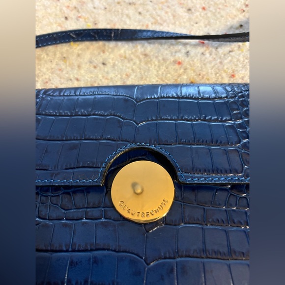 L’Autre Chose Blue patent leather crocodile clutch - Picture 2 of 11